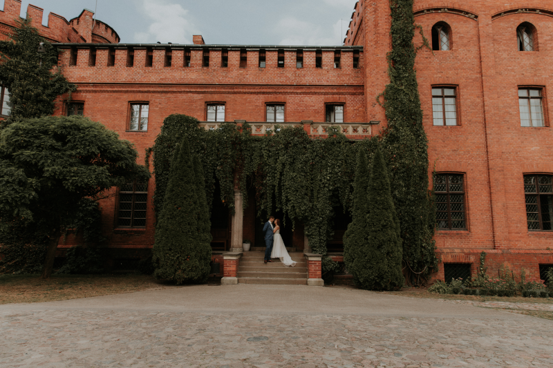 Zdjęcia ślubne w Rzucewie - zamek Jan III Sobieski 3